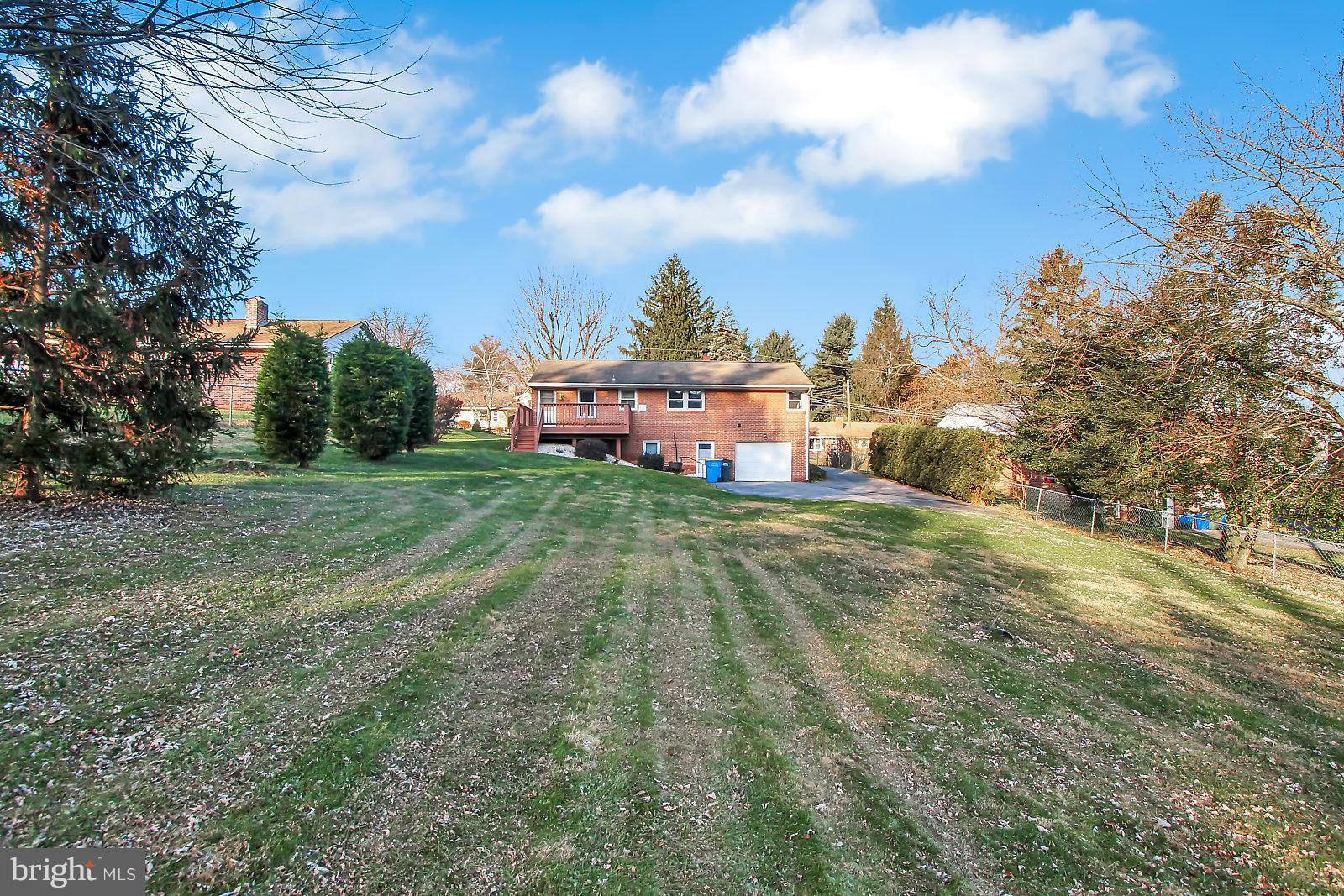 2725 Clearview Road York, PA 17406 - Photo 25 of 26 Gallery Image 25