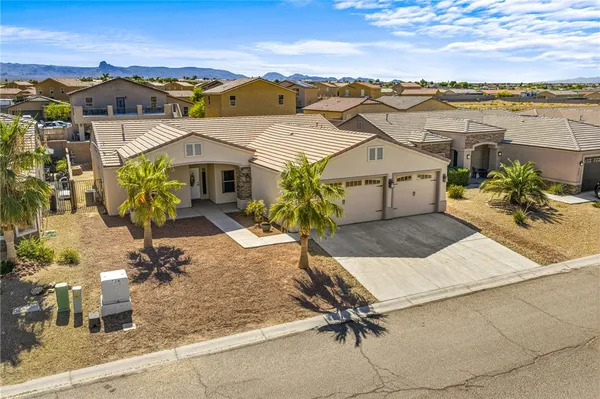 $445,000 | 5576 South Praise Avenue, Fort Mohave, AZ 86426