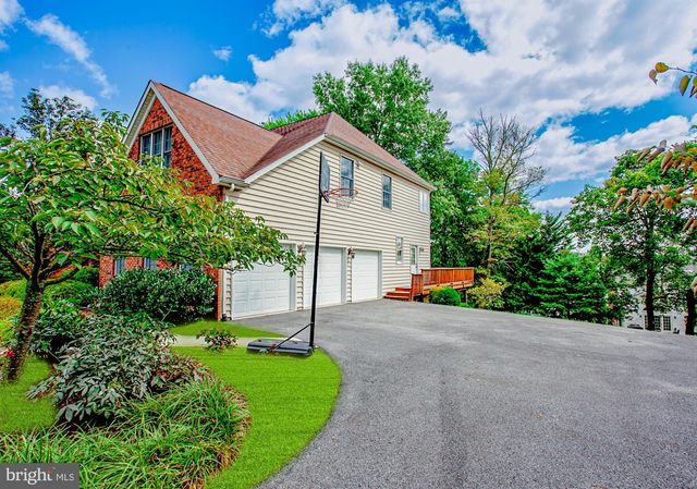 $882,000 | 1134 North Bethlehem Pike, Ambler, PA 19002