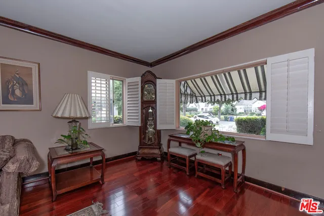 $2,050,000 | 1329 South Genesee Avenue, Los Angeles, CA 90019