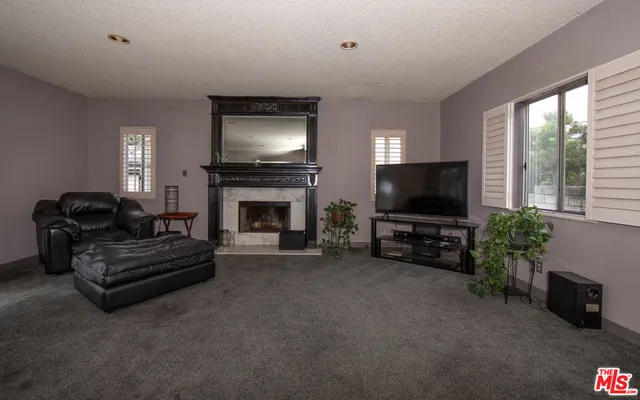 $2,050,000 | 1329 South Genesee Avenue, Los Angeles, CA 90019