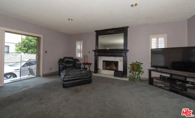 $2,050,000 | 1329 South Genesee Avenue, Los Angeles, CA 90019