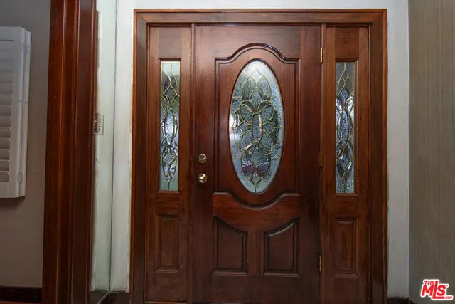 $2,050,000 | 1329 South Genesee Avenue, Los Angeles, CA 90019