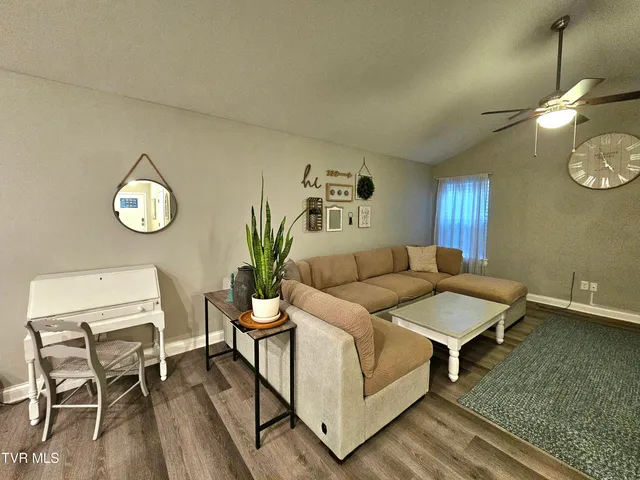 $292,000 | 736 Spring Park Road, Knoxville, TN 37914