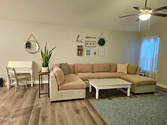 $292,000 | 736 Spring Park Road, Knoxville, TN 37914