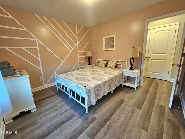 $292,000 | 736 Spring Park Road, Knoxville, TN 37914