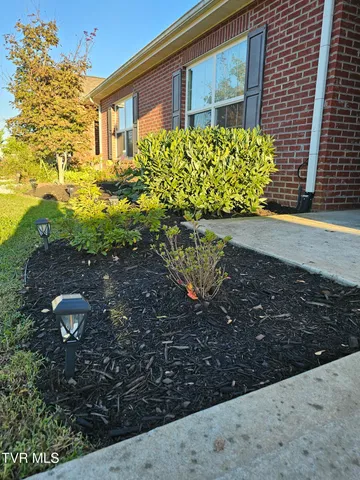 $292,000 | 736 Spring Park Road, Knoxville, TN 37914