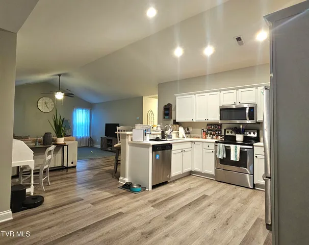 $292,000 | 736 Spring Park Road, Knoxville, TN 37914