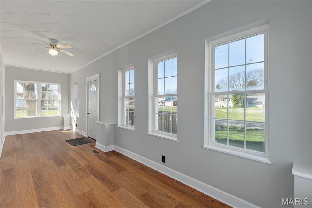 705 North Macoupin Street Gillespie, IL 62033 - Photo 14 of 34
