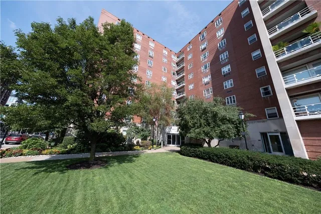 $115,000 | 4625 Fifth Avenue, Unit 609, Pittsburgh, PA 15213