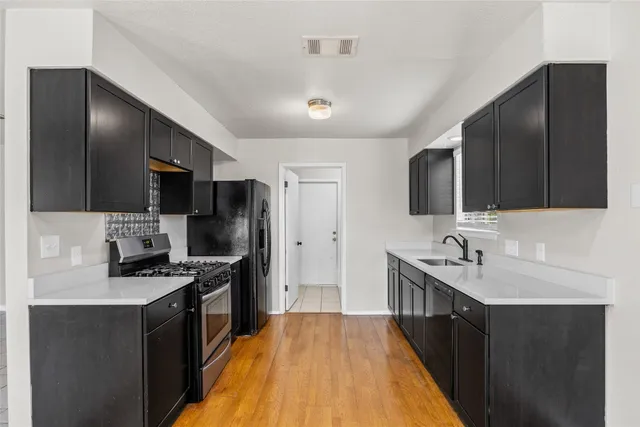 $1,650 | 1919 Castle Gate Circle, San Marcos, TX 78666