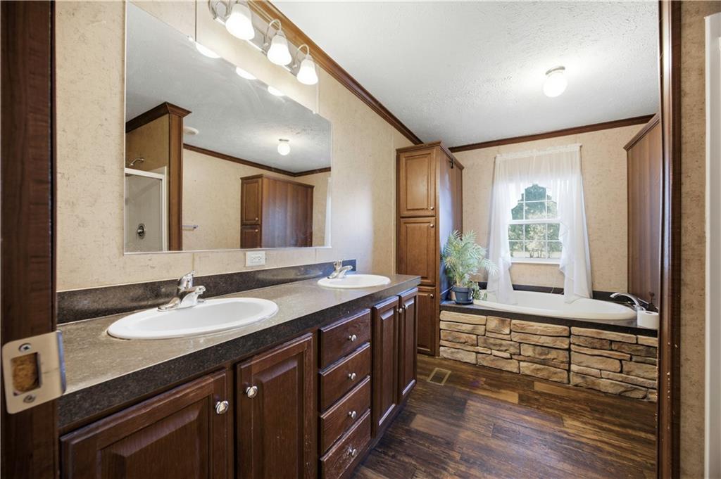 599 Kanza Road Yates Center, KS 66783 - Photo 30 of 61