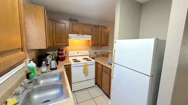 $1,095 | 448 Belmont Road, Unit 2, Tallahassee, FL 32301