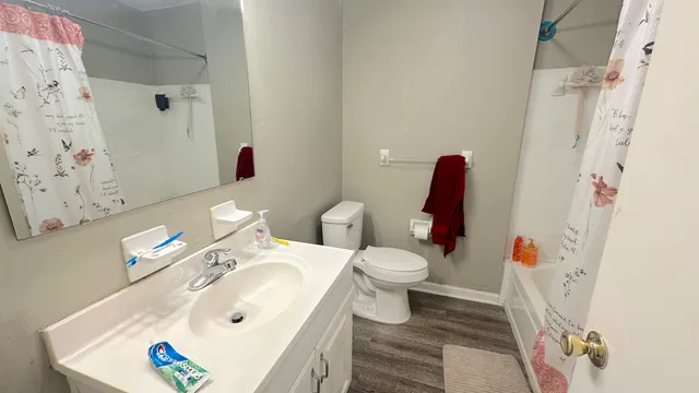 $1,095 | 448 Belmont Road, Unit 2, Tallahassee, FL 32301