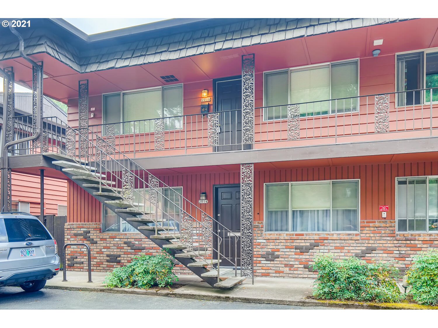 2016 Northeast Hancock Street Portland, OR 97212 - Photo 2 of 14