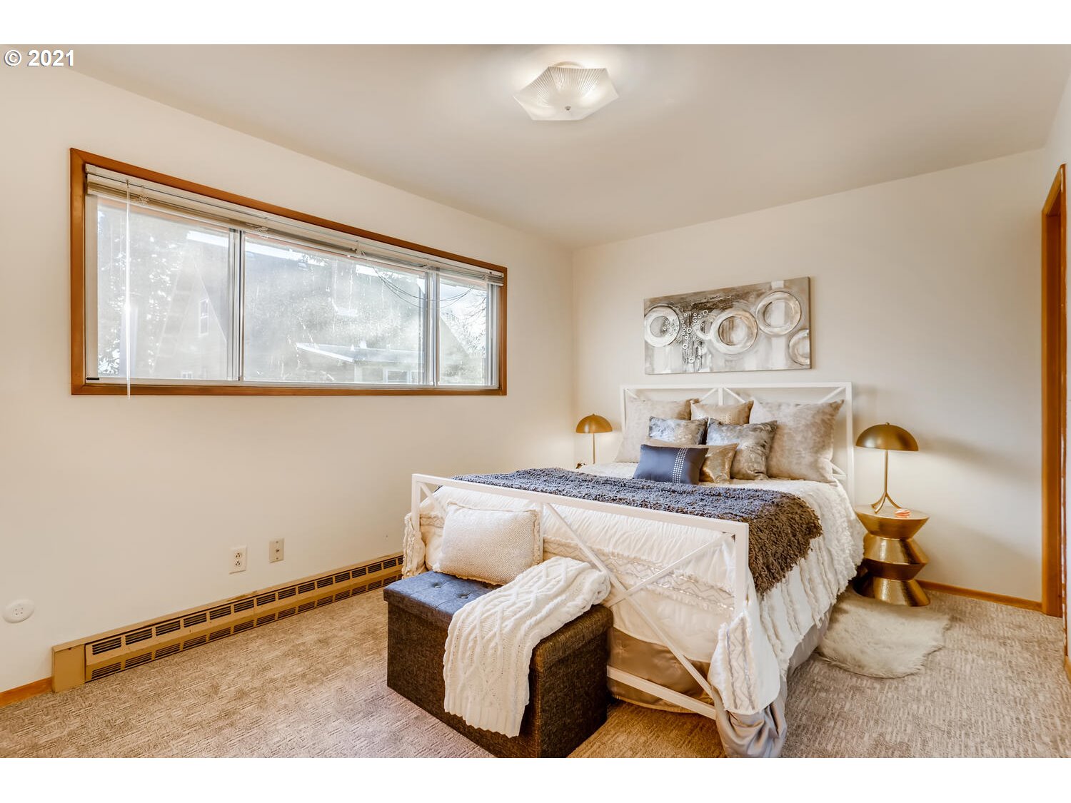 2016 Northeast Hancock Street Portland, OR 97212 - Photo 12 of 14