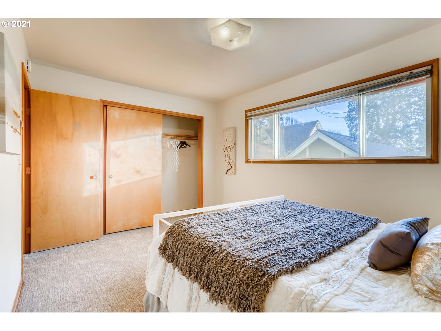 2016 Northeast Hancock Street Portland, OR 97212 - Photo 13 of 14