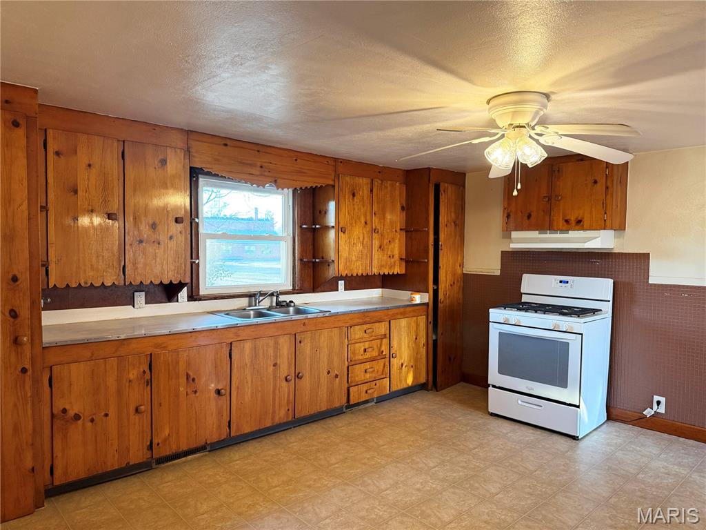 403 Rose Lane Ellis Grove, IL 62241 - Photo 4 of 22