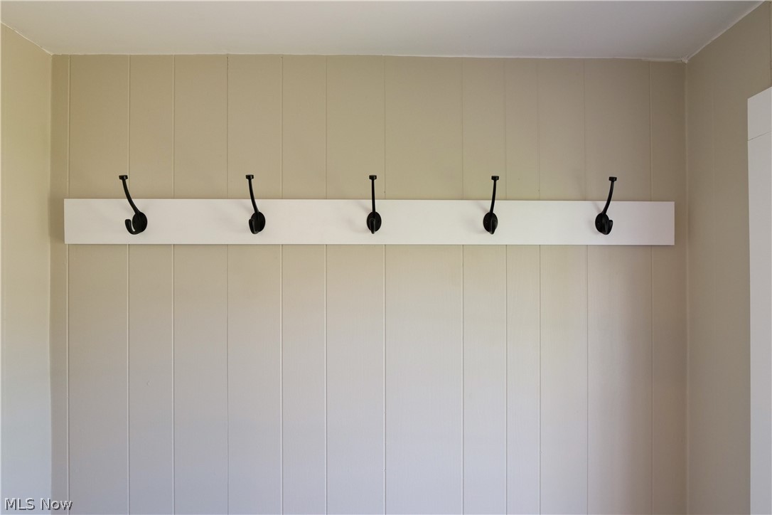 12379 Portage Street Rittman, OH 44270 - Photo 17 of 44 View of mudroom