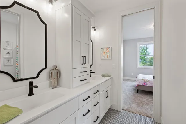 $1,350,400 | 731 Shawnee Woods Road, Medina, MN 55340