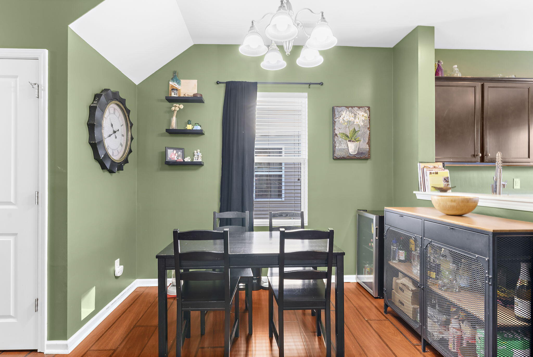 144 Brookhaven Road Summerville, SC 29486 - Photo 11 of 43 13-web-or-mls-DSC05732