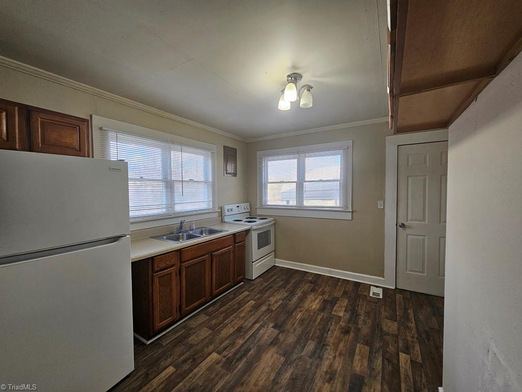 366 Carlton Road Boomer, NC 28606 - Photo 8 of 21 Gallery Image 8