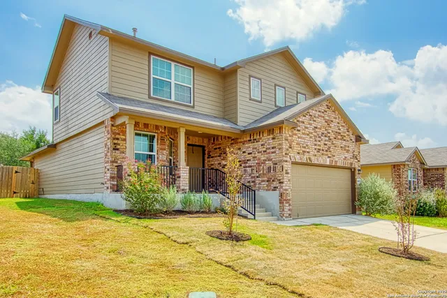 $1,875 | 8037 Falcon Meadow Drive, Converse, TX 78109