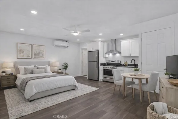 $1,750 | 3300 Wisconsin Avenue, South Gate, CA 90280