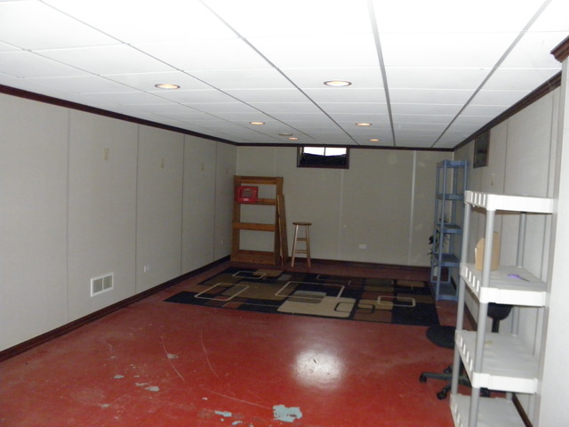 911 Westminster Road Joliet, IL 60435 - Photo 23 of 23