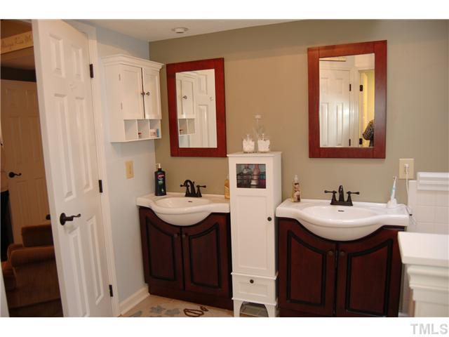 3304 Long Ridge Road Durham, NC 27703 - Photo 10 of 11 Gallery Image 10