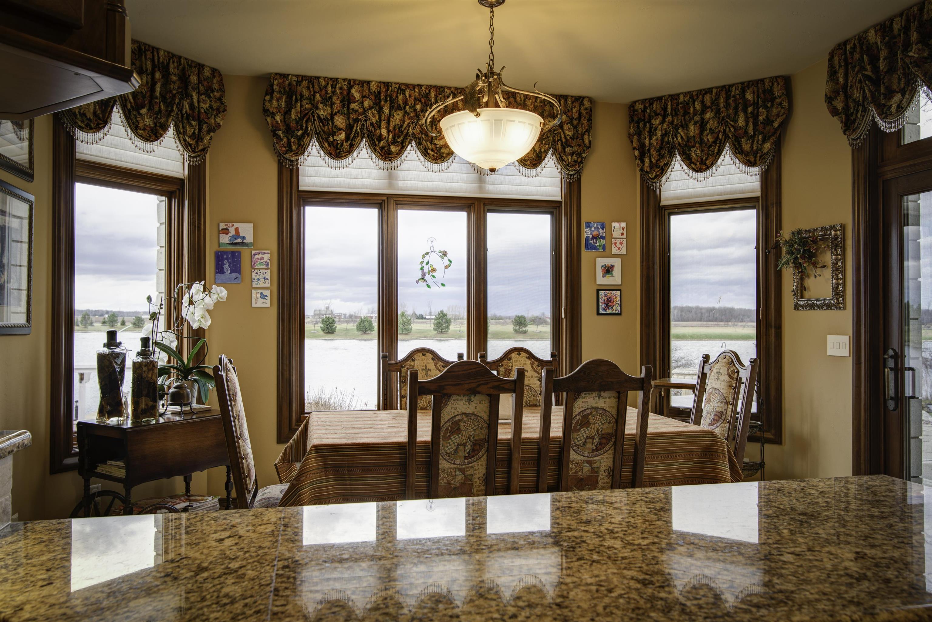 5696 School Drive Green Bay, WI 54313 - Photo 16 of 60