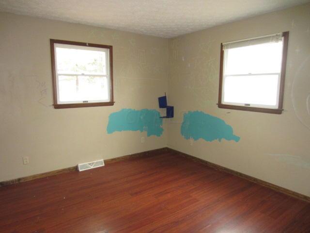 3280 Valley View Road Northeast Lancaster, OH 43130 - Photo 3 of 15 Gallery Image 3