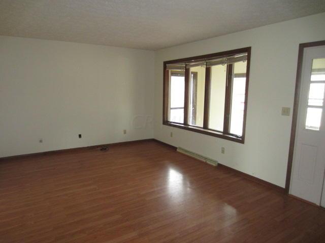3280 Valley View Road Northeast Lancaster, OH 43130 - Photo 5 of 15 Gallery Image 5