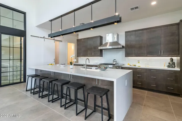 $1,410,000 | 8510 South 9th Drive, Unit 20, Phoenix, AZ 85041