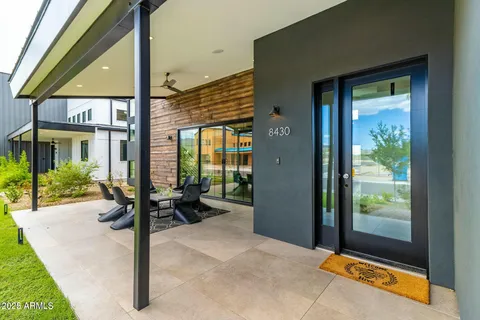 $1,410,000 | 8510 South 9th Drive, Unit 20, Phoenix, AZ 85041