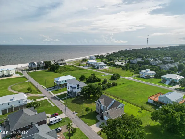 $489,900 | 103 Buena Vista Drive, Long Beach, MS 39560