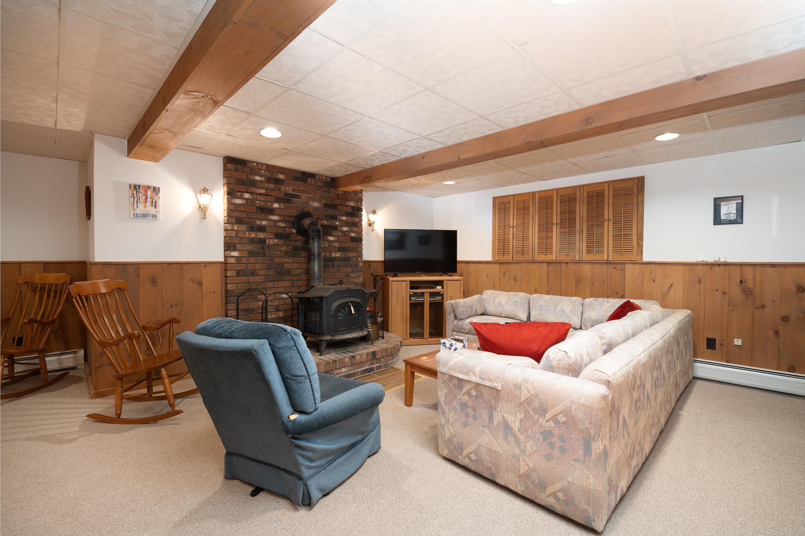 181 Alran Road Killington, VT 05751 - Photo 9 of 33 Gallery Image 9