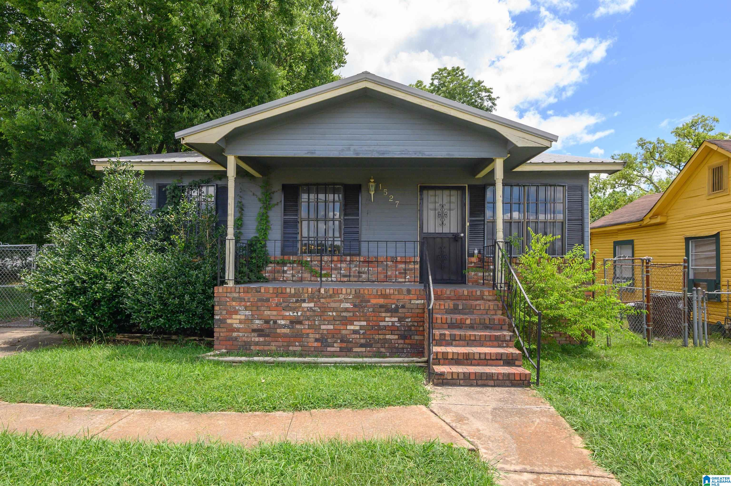 1527 14th Street Birmingham, AL 35211 - Photo 2 of 15