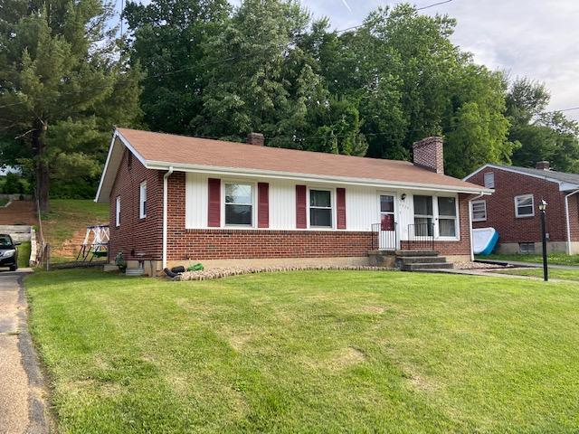 4928 Desi Road Northwest Roanoke, VA 24017 - Photo 1 of 21 IMG_8100