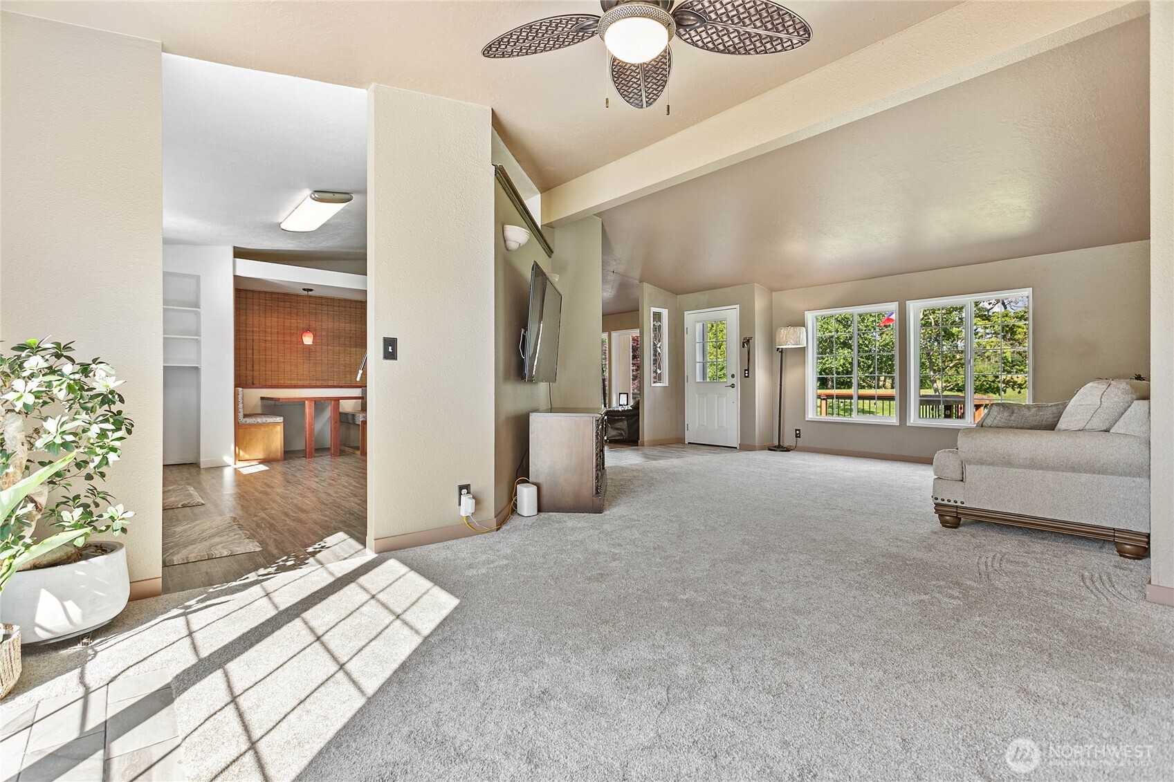 5375 Starry Road Bellingham, WA 98226 - Photo 10 of 40