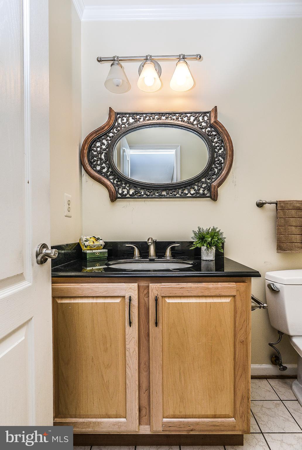 8670 Center Road Springfield, VA 22152 - Photo 14 of 33 Remodeled half bath