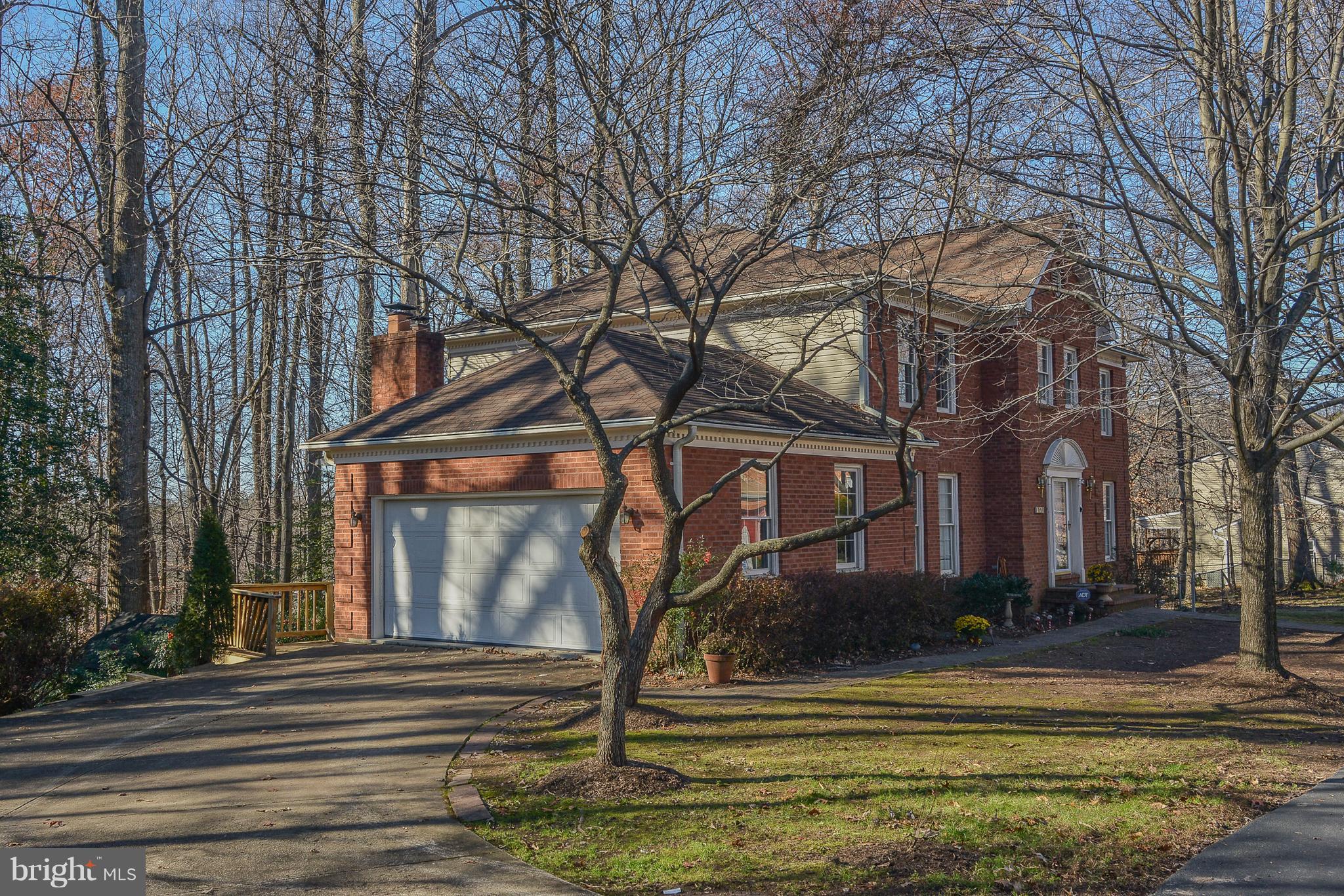 8670 Center Road Springfield, VA 22152 - Photo 29 of 33 Side load garage & extra parking pad