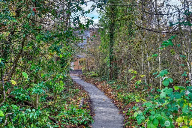 $1,695,000 | 10626 East Riverside Drive, Bothell, WA 98011