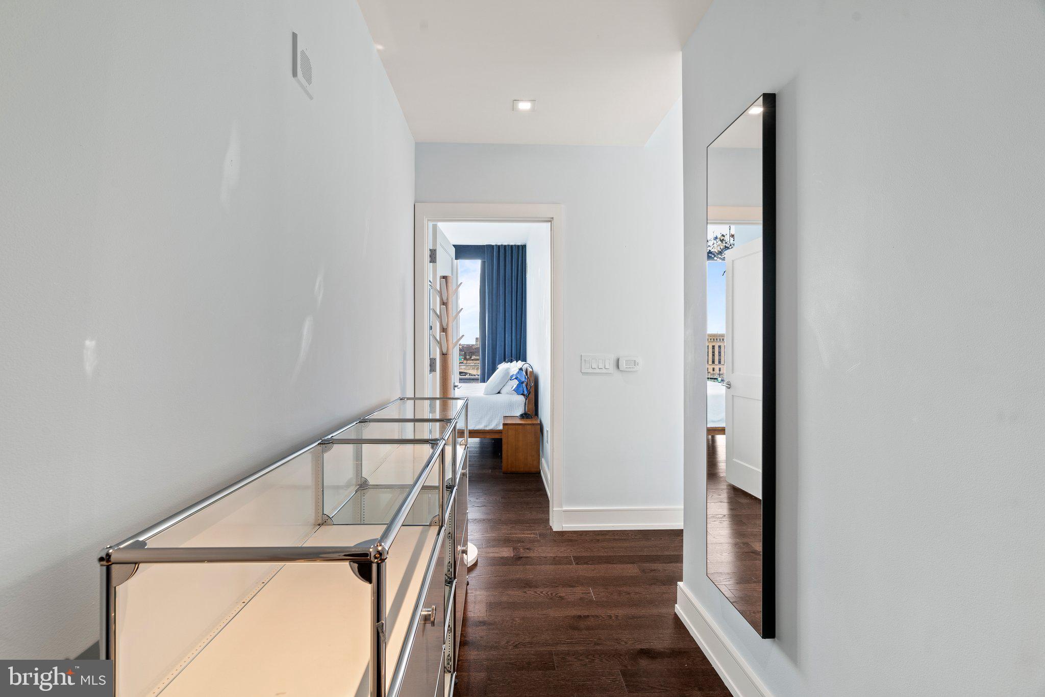 210 South 25th Street, Unit 903 Philadelphia, PA 19103 - Photo 3 of 35