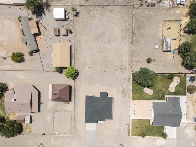 51 West 500 South Monroe, UT 84754 - Photo 41 of 41 Aerial view showcasing multiple properties with unpaved surroundings