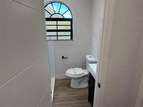 $1,650 | 2000 Jefferson Street, Unit 18, Hollywood, FL 33020