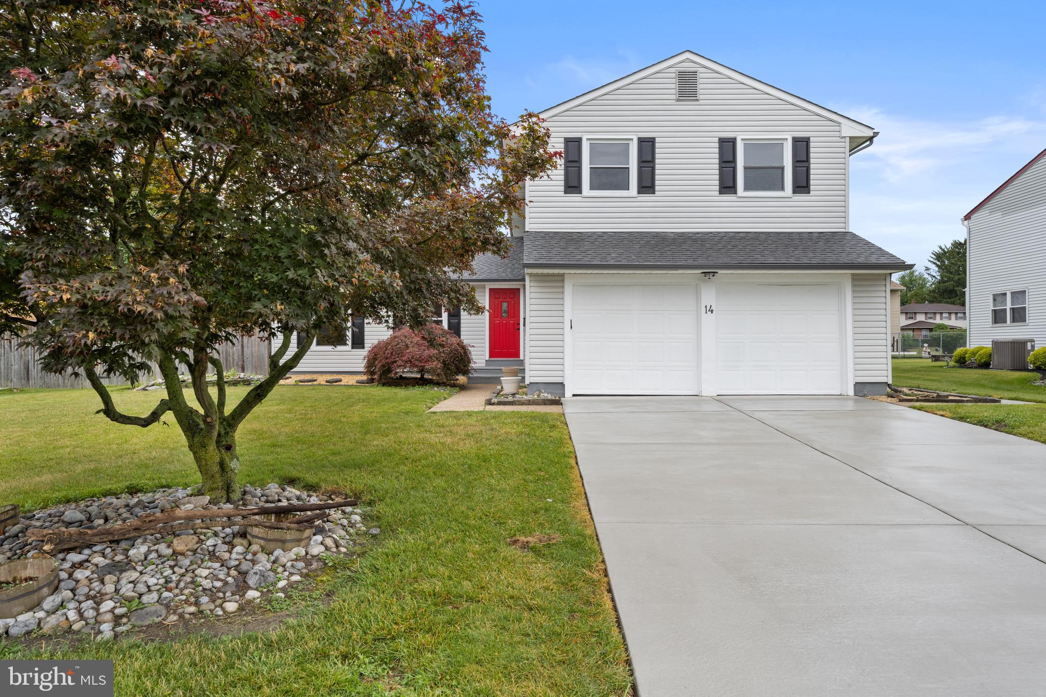 14 Stonebridge Road Cherry Hill, NJ 08003 - Photo 4 of 38