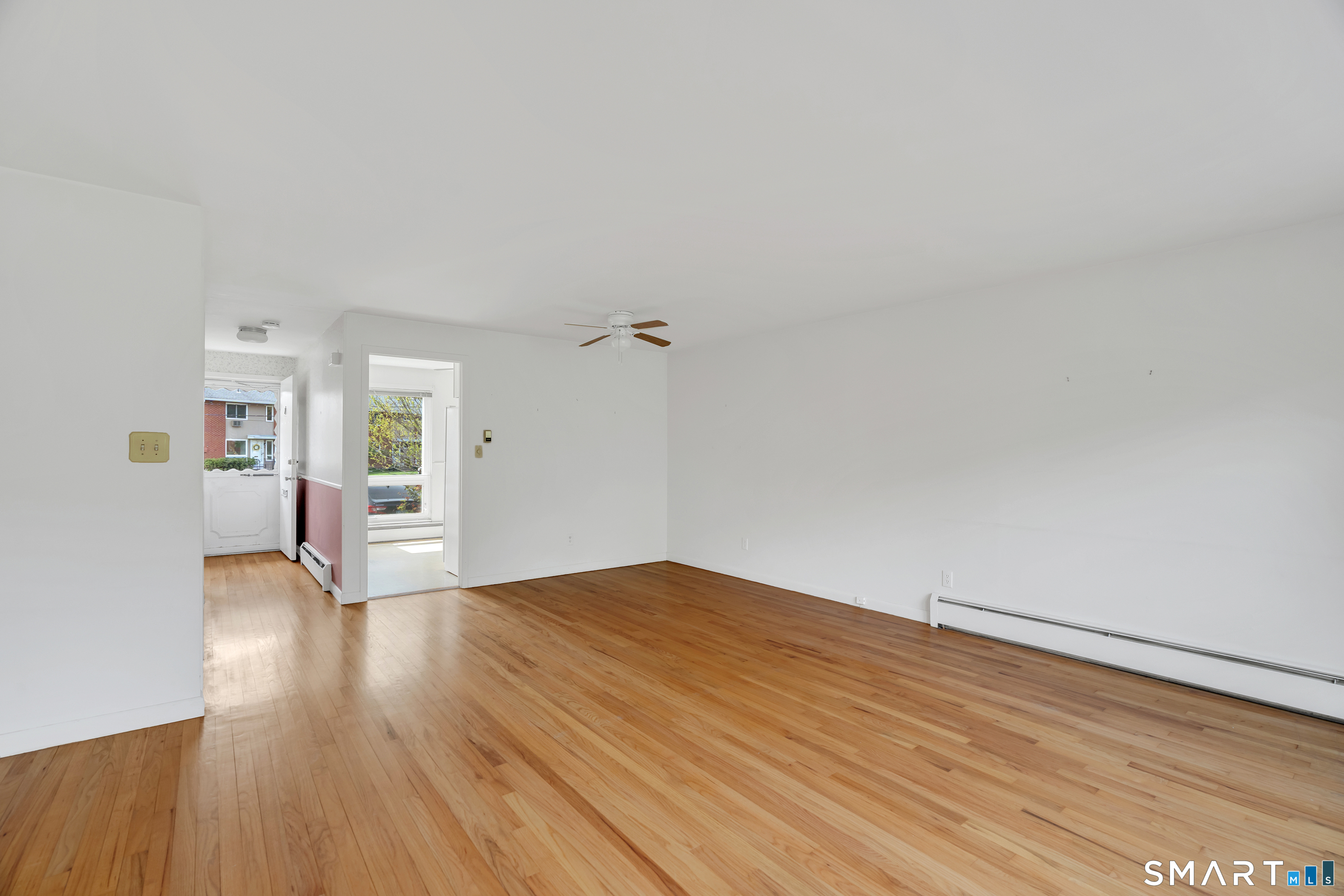 118 Centerbrook Road Hamden, CT 06518 - Photo 4 of 29