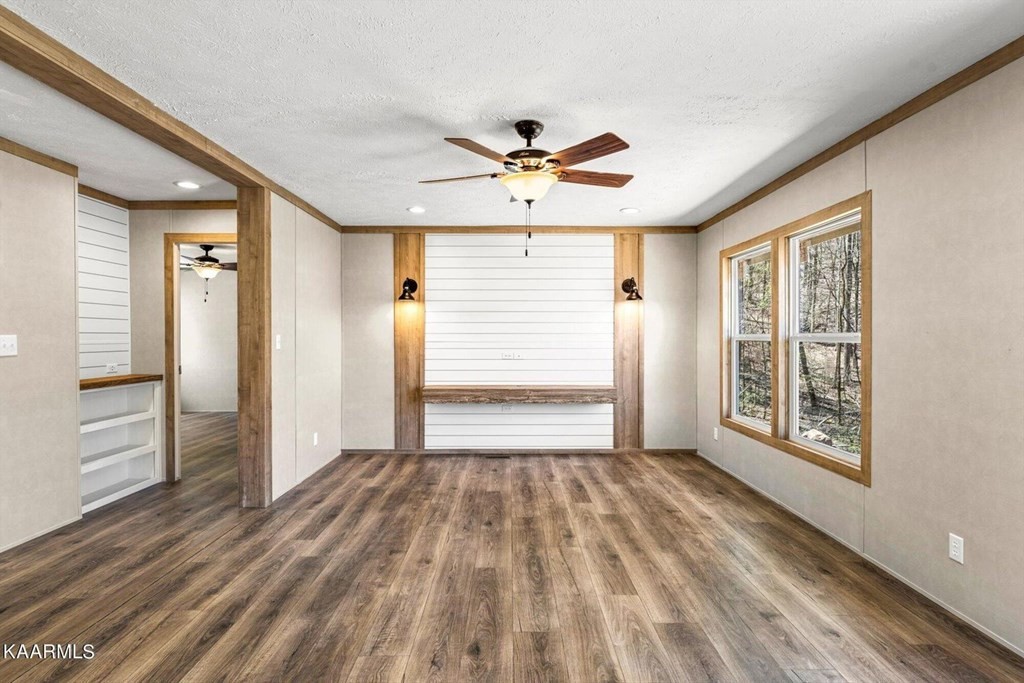 1358 Bluets Road Newport, TN 37821 - Photo 4 of 29 Gallery Image 4