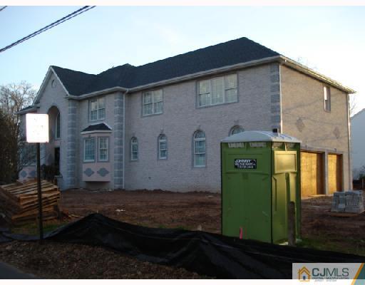 128 Harding Avenue Edison, NJ 08820 - Photo 3 of 10
